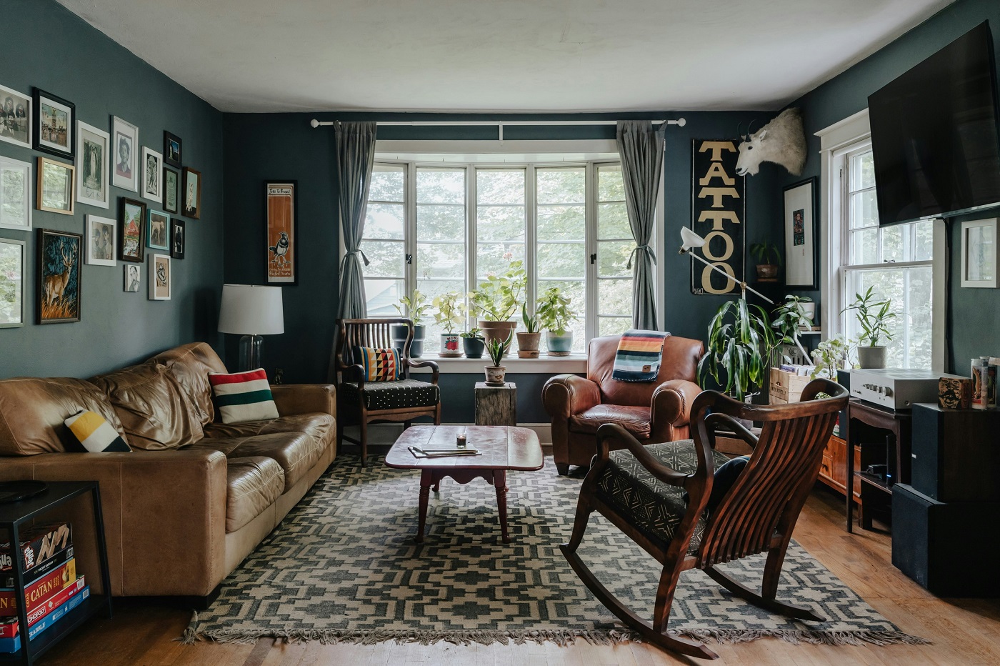 maison-et-exterieur_Déco maison dépassée en 2026, ces éléments qui vieillissent votre intérieur sans que vous le remarquiez_clay-banks-9FFtnyiV4Dg-unsplash Déco maison dépassée